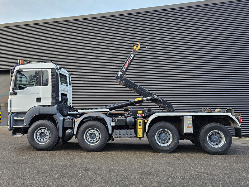 MAN TGS 41.440 / 8X4 / HIAB 30T HOOKLIFT / BH - Мултилифт с кука камион: снимка 2 MAN TGS 41.440 / 8X4 / HIAB 30T HOOKLIFT / BH - Мултилифт с кука камион: снимка 2