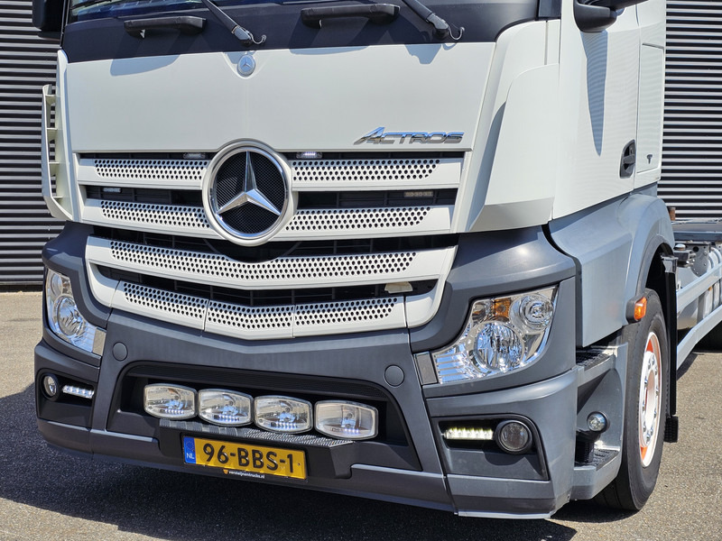Контейнеровоз/ Сменна каросерия камион Mercedes-Benz ACTROS 2640 6x2-4 / NL TRUCK: снимка 17