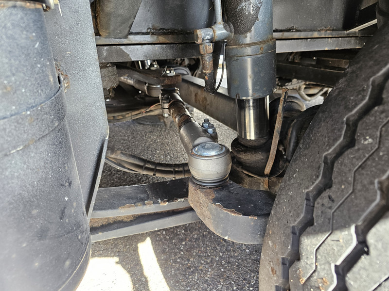 Нискорамна площадка полуремарке Nooteboom EURO-48-03 / EXTENDABLE / REMOVABLE NECK: снимка 18 Нискорамна площадка полуремарке Nooteboom EURO-48-03 / EXTENDABLE / REMOVABLE NECK: снимка 18