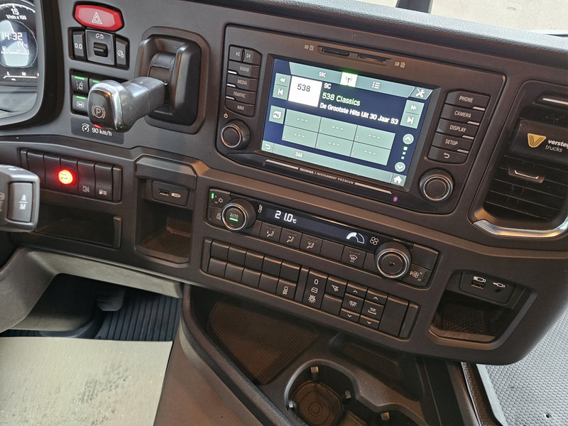 Рефрижератор камион Scania P250 / LBW /4X2 / FRIGOBLOCK: снимка 12 Рефрижератор камион Scania P250 / LBW /4X2 / FRIGOBLOCK: снимка 12