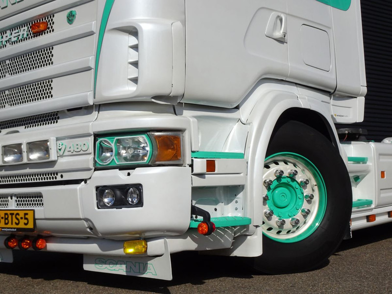Scania R164.480 4x2 / MANUAL / RETARDER / SHOWTRUCK - Влекач: снимка 4 Scania R164.480 4x2 / MANUAL / RETARDER / SHOWTRUCK - Влекач: снимка 4