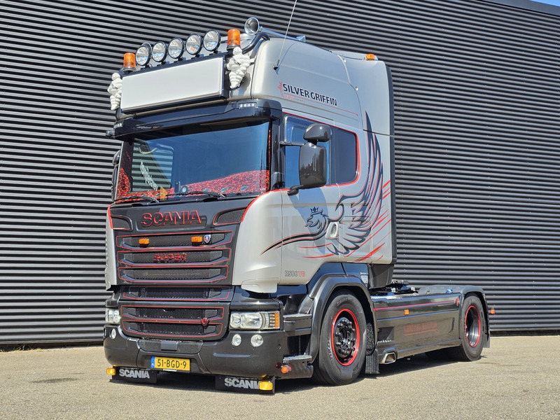 Scania R580 SILVER GRIFFIN / RETARDER / FULL AIR - Влекач: снимка 1 Scania R580 SILVER GRIFFIN / RETARDER / FULL AIR - Влекач: снимка 1