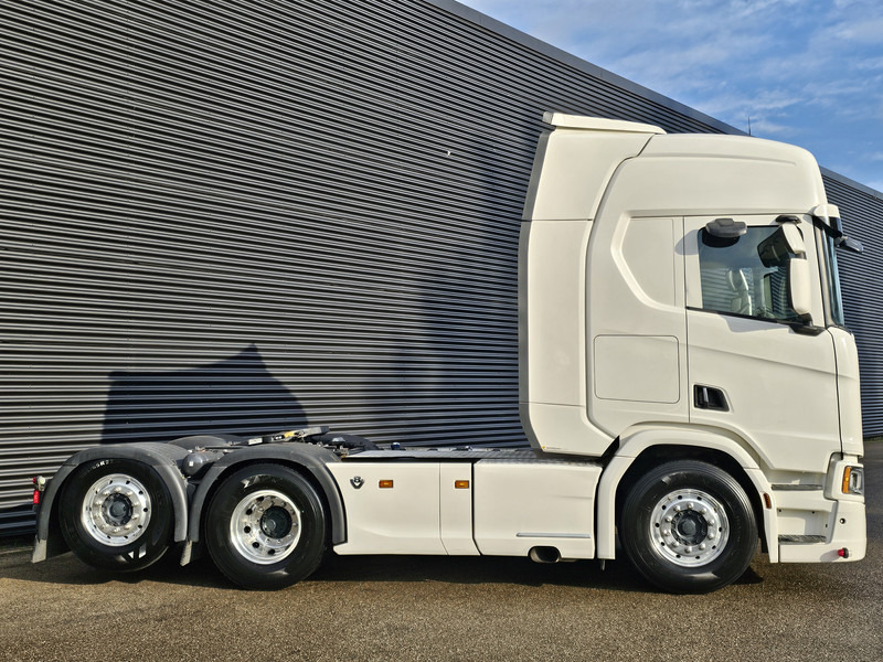 Scania R580 V8 6X2 / FULL AIR / RETARDER - Влекач: снимка 5 Scania R580 V8 6X2 / FULL AIR / RETARDER - Влекач: снимка 5