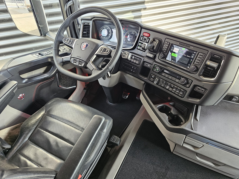 Влекач Scania R580 / V8 6X2 / RETARDER / FULL AIR: снимка 10