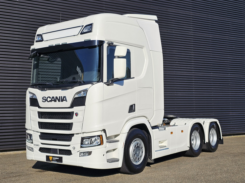 Scania R580 V8 / 6x4 / FULL AIR / RETARDER - Влекач: снимка 1 Scania R580 V8 / 6x4 / FULL AIR / RETARDER - Влекач: снимка 1