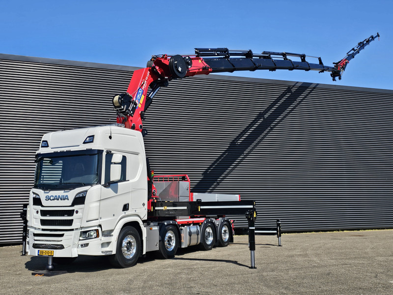 Scania R590 8x2*6 HMF 9520 + JiB + WINCH / TRACTOR / - Влекач: снимка 1 Scania R590 8x2*6 HMF 9520 + JiB + WINCH / TRACTOR / - Влекач: снимка 1
