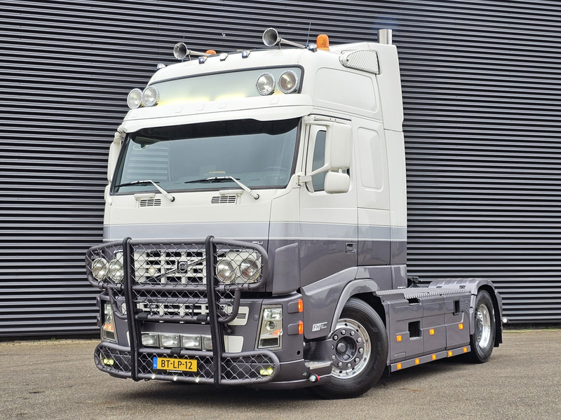 Volvo FH400 4X2 / SHOWTRUCK / SPECIAL / EXHAUST VALVE - Влекач: снимка 1 Volvo FH400 4X2 / SHOWTRUCK / SPECIAL / EXHAUST VALVE - Влекач: снимка 1