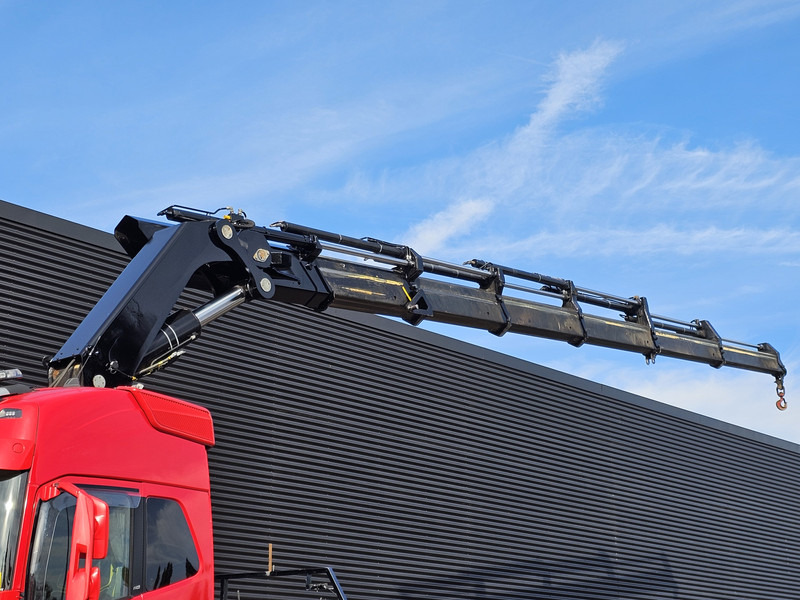 Volvo FH 16.650 8x4 / HIAB 105 t/m CRANE / KRAN - Камион с кран: снимка 2 Volvo FH 16.650 8x4 / HIAB 105 t/m CRANE / KRAN - Камион с кран: снимка 2