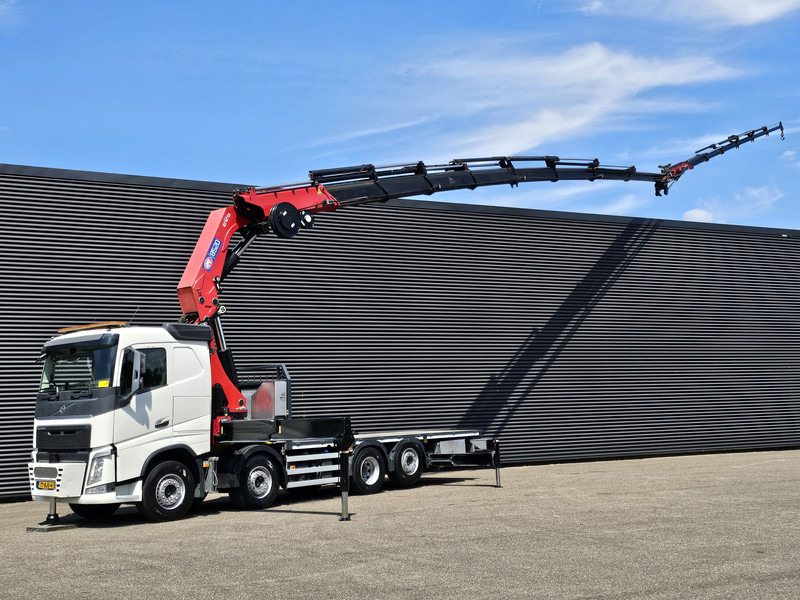 Volvo FH 540 8x2/6 / 85 t/m CRANE + JIB / KRAN / RETARDER - Камион с кран: снимка 1 Volvo FH 540 8x2/6 / 85 t/m CRANE + JIB / KRAN / RETARDER - Камион с кран: снимка 1