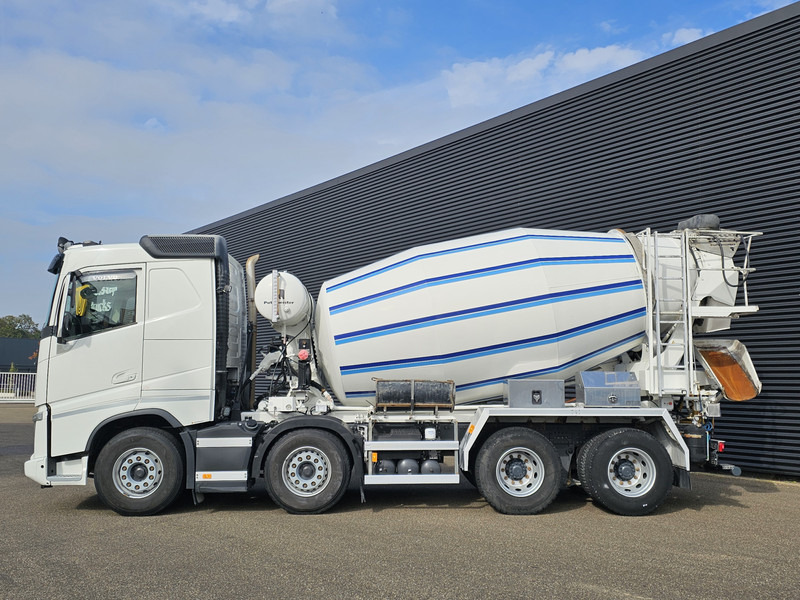 Volvo FH 540 8x4 / BOOGIE LIFT / 10m3 PUTZMEISTER - CONCRETE-MIXER / BETON-MISCHER - Бетоновоз: снимка 3 Volvo FH 540 8x4 / BOOGIE LIFT / 10m3 PUTZMEISTER - CONCRETE-MIXER / BETON-MISCHER - Бетоновоз: снимка 3