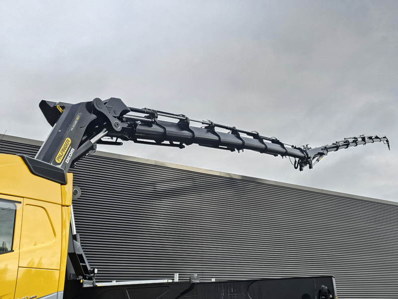 Volvo FH 540 8x4 / PALFINGER 165 TEC 7 + PJ300 / WINCH - Бордови камион, Камион с кран: снимка 2 Volvo FH 540 8x4 / PALFINGER 165 TEC 7 + PJ300 / WINCH - Бордови камион, Камион с кран: снимка 2