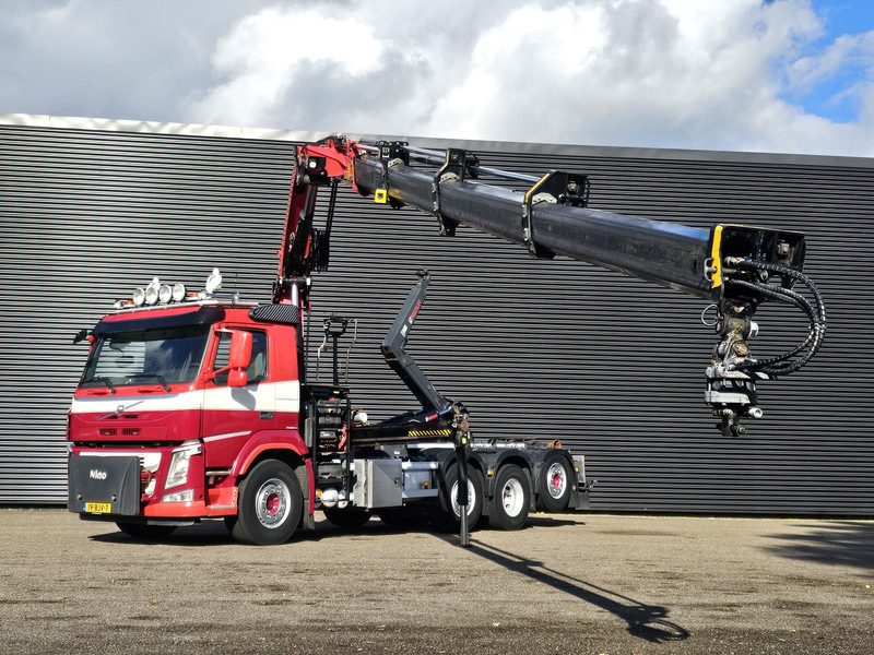 Volvo FM 420 8x2 / HIAB HOOKLIFT + 30 t/m CRANE - KRAN - Камион с кран: снимка 3 Volvo FM 420 8x2 / HIAB HOOKLIFT + 30 t/m CRANE - KRAN - Камион с кран: снимка 3