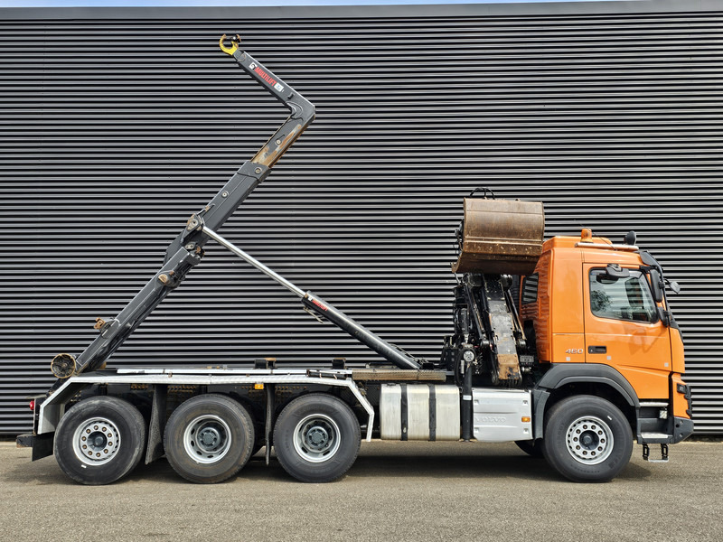 Volvo FMX 460 8x4-4 / HIAB Z CRANE + HOOKLIFT - Мултилифт с кука камион: снимка 4 Volvo FMX 460 8x4-4 / HIAB Z CRANE + HOOKLIFT - Мултилифт с кука камион: снимка 4