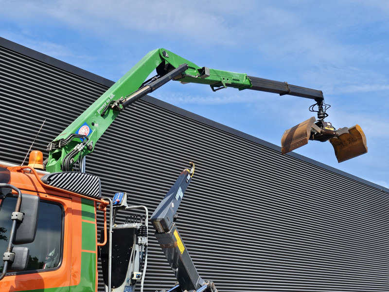 Volvo FMX 460 / 8x4-4 / HMF CRANE + HOOKLIFT / CONTAINER - Мултилифт с кука камион, Камион с кран: снимка 2 Volvo FMX 460 / 8x4-4 / HMF CRANE + HOOKLIFT / CONTAINER - Мултилифт с кука камион, Камион с кран: снимка 2