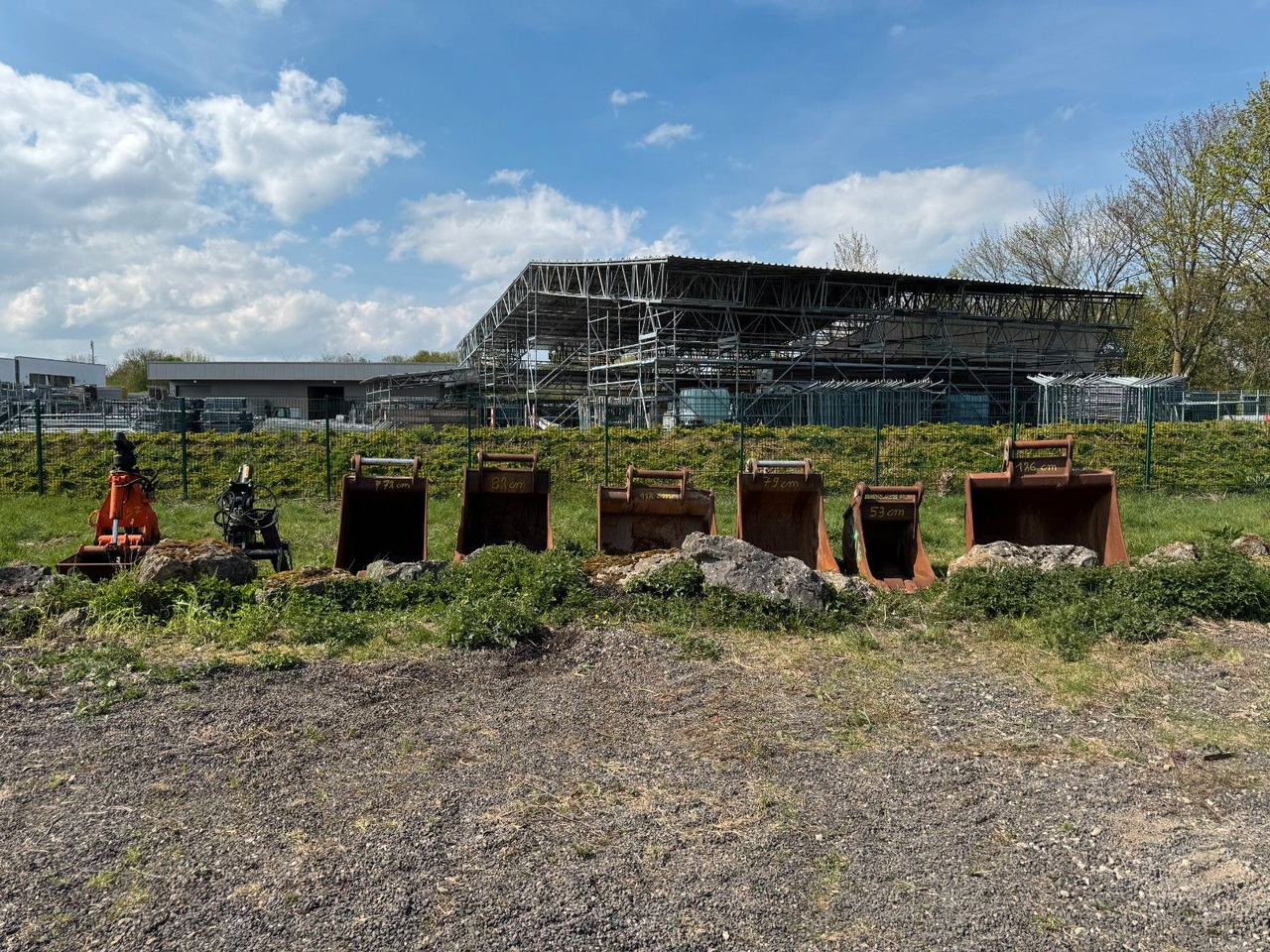 Baggerschaufeln & Greiffer LKW ab 1500 € netto - Колесен багер: снимка 2 Baggerschaufeln & Greiffer LKW ab 1500 € netto - Колесен багер: снимка 2