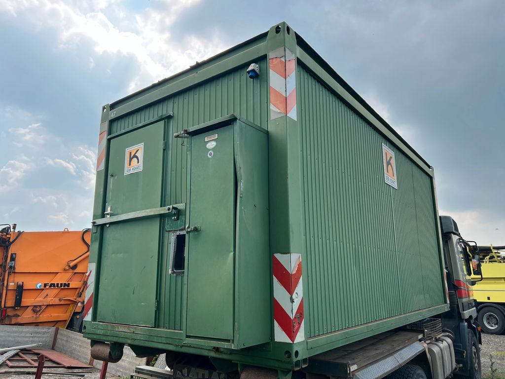 Büro Container mit Heizung Licht Tisch Schränke - Мултилифт с кука/ За контейнери: снимка 3 Büro Container mit Heizung Licht Tisch Schränke - Мултилифт с кука/ За контейнери: снимка 3