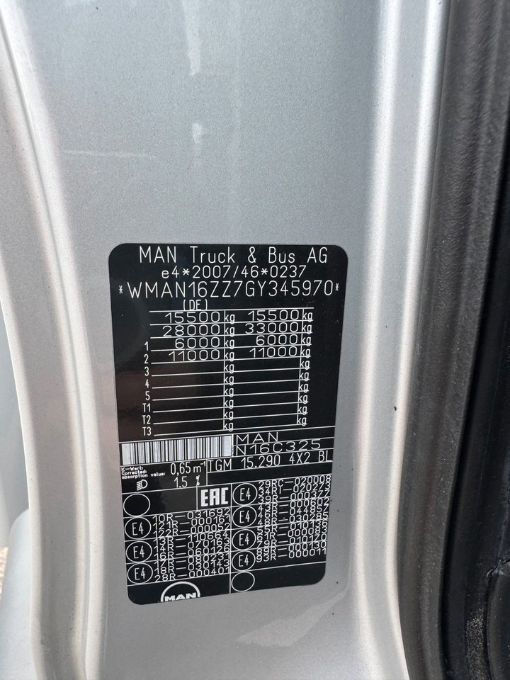 MAN 15.290 4X2 Koffer mit Hebebühne AHK - Камион фургон: снимка 3 MAN 15.290 4X2 Koffer mit Hebebühne AHK - Камион фургон: снимка 3
