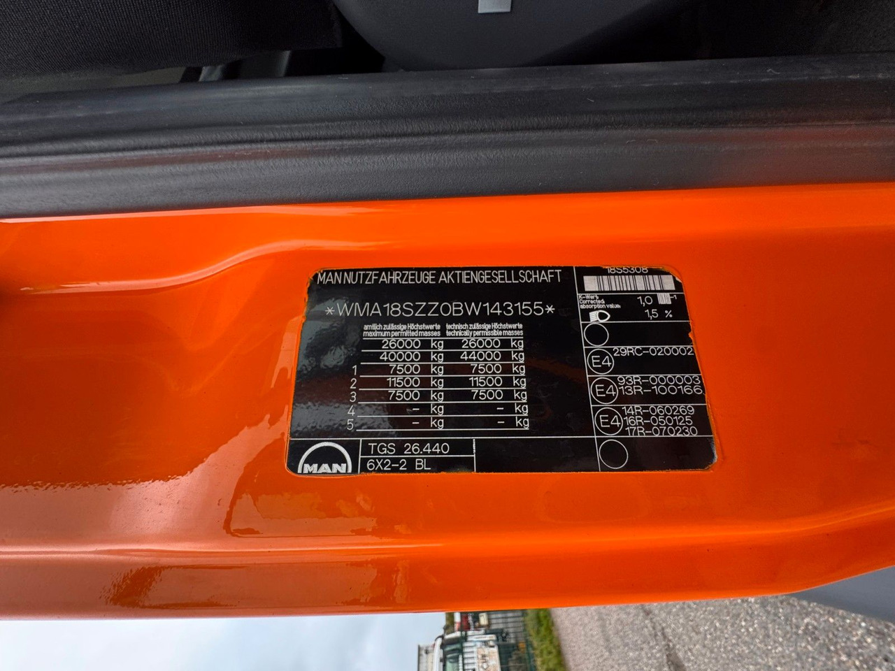 MAN 26.440 6X2 Meiller RK 20.70 mit Funk - Мултилифт с кука камион: снимка 3 MAN 26.440 6X2 Meiller RK 20.70 mit Funk - Мултилифт с кука камион: снимка 3