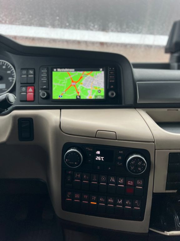 MAN 26.460 6X2 Retarder Klima Navigation guter Zust. - Мултилифт с кука камион: снимка 4 MAN 26.460 6X2 Retarder Klima Navigation guter Zust. - Мултилифт с кука камион: снимка 4