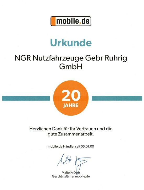 Камион с брезент Mercedes-Benz 1324 4X2 Koffer Plane 6 to. Hebebühne: снимка 19