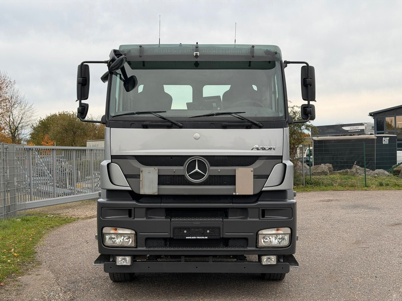 Mercedes-Benz 2540 L 6x2 Palfinger T20 mit hydr. Containerverr - Мултилифт с кука камион: снимка 5 Mercedes-Benz 2540 L 6x2 Palfinger T20 mit hydr. Containerverr - Мултилифт с кука камион: снимка 5