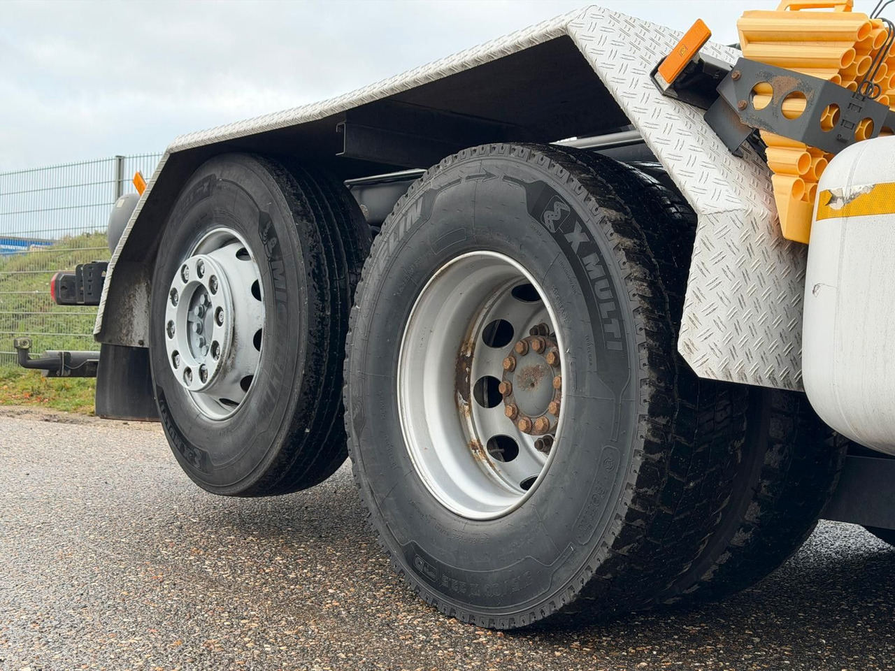 Mercedes-Benz 2558 6x2 Meiller RK 20.65 | Retarder | Klima - Мултилифт с кука камион: снимка 5 Mercedes-Benz 2558 6x2 Meiller RK 20.65 | Retarder | Klima - Мултилифт с кука камион: снимка 5