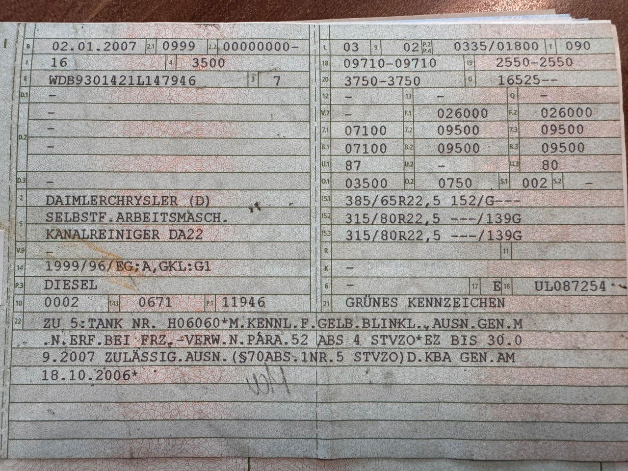 Mercedes-Benz 2646 6X4 Hellmers Saug Druck Spülwagen Retarder - Каналопочистваща машина: снимка 3 Mercedes-Benz 2646 6X4 Hellmers Saug Druck Spülwagen Retarder - Каналопочистваща машина: снимка 3