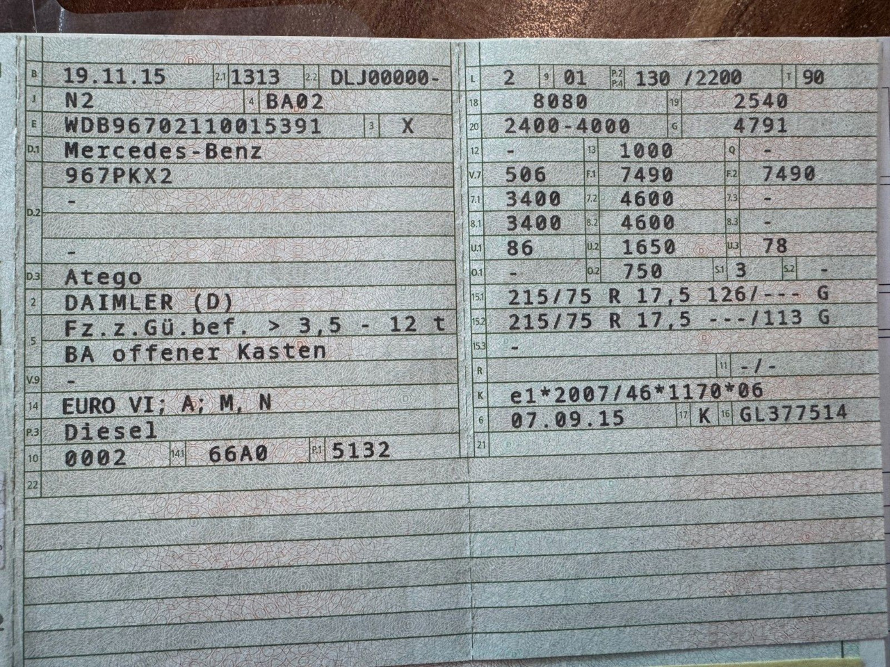 Mercedes-Benz 818 4X2 Pritsche original Kilometer - Бордови бус: снимка 2 Mercedes-Benz 818 4X2 Pritsche original Kilometer - Бордови бус: снимка 2