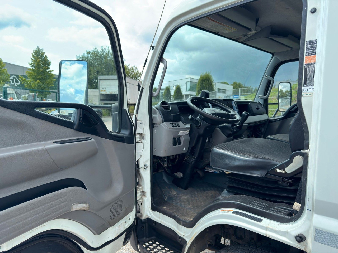 Лизинг на  Mitsubishi 7C15 Fuso Canter 4x2 mit Meiller 3S. Kipper Mitsubishi 7C15 Fuso Canter 4x2 mit Meiller 3S. Kipper: снимка 12