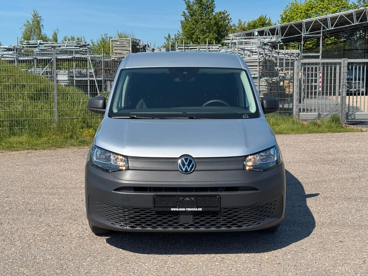 Volkswagen Caddy 4x2 | Klima | AHK | PDC | Spurhalteass. - Пътнически бус: снимка 2 Volkswagen Caddy 4x2 | Klima | AHK | PDC | Spurhalteass. - Пътнически бус: снимка 2