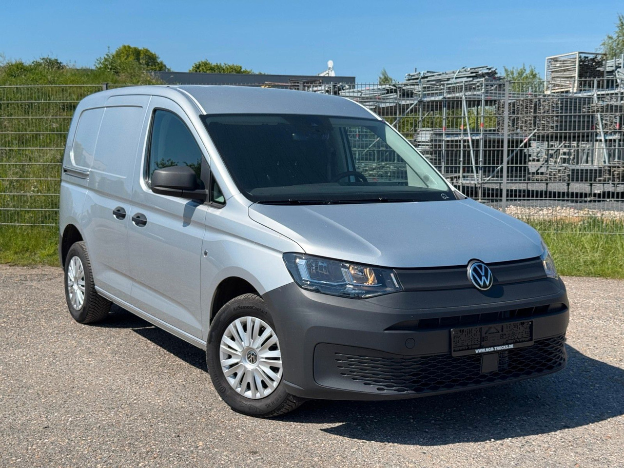 Volkswagen Caddy 4x2 | Klima | AHK | PDC | Spurhalteass. - Пътнически бус: снимка 1 Volkswagen Caddy 4x2 | Klima | AHK | PDC | Spurhalteass. - Пътнически бус: снимка 1