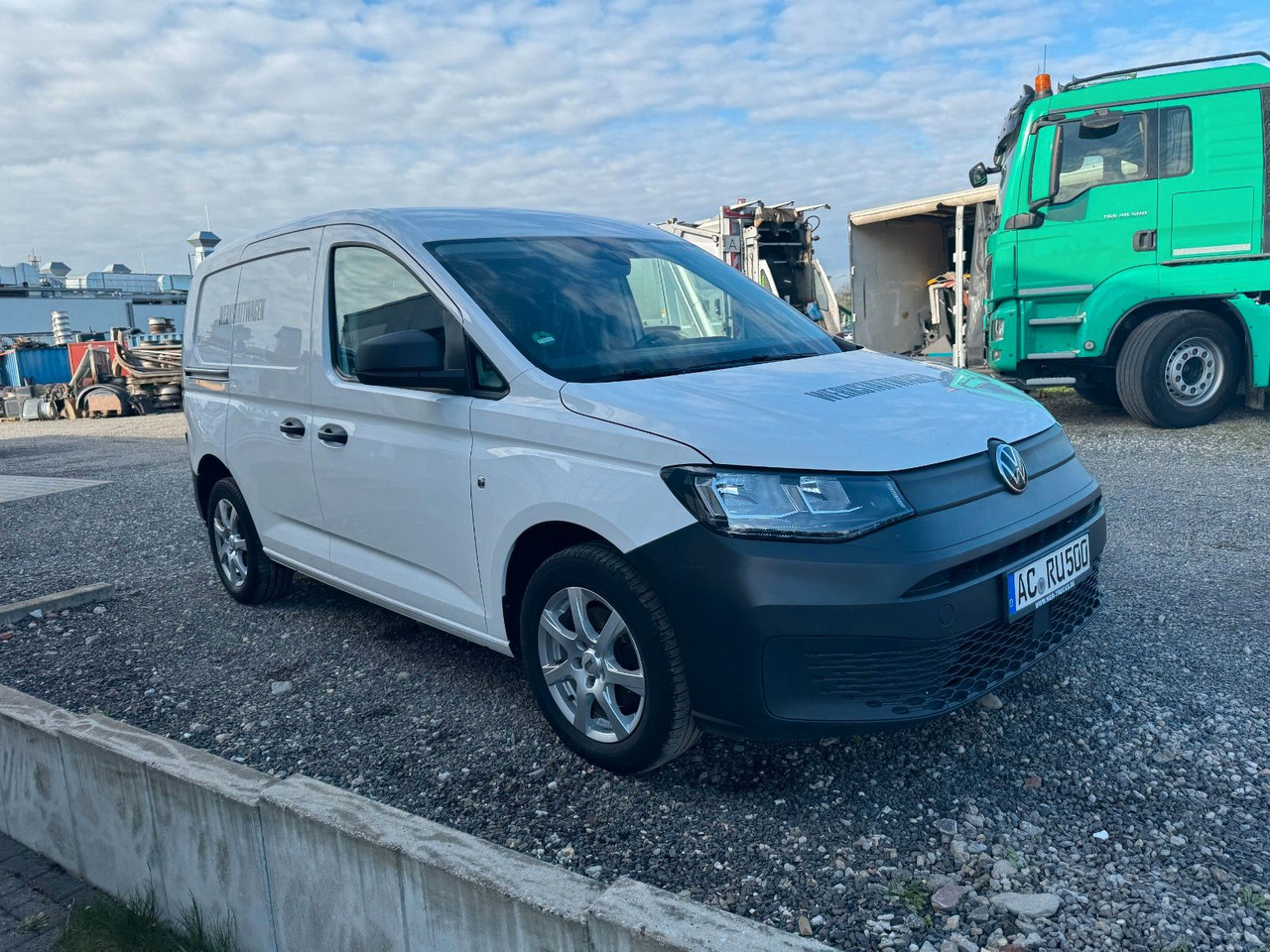 Volkswagen Caddy Cargo Basis 2,0 TDI Klima Radio touch - Лек автомобил: снимка 1 Volkswagen Caddy Cargo Basis 2,0 TDI Klima Radio touch - Лек автомобил: снимка 1
