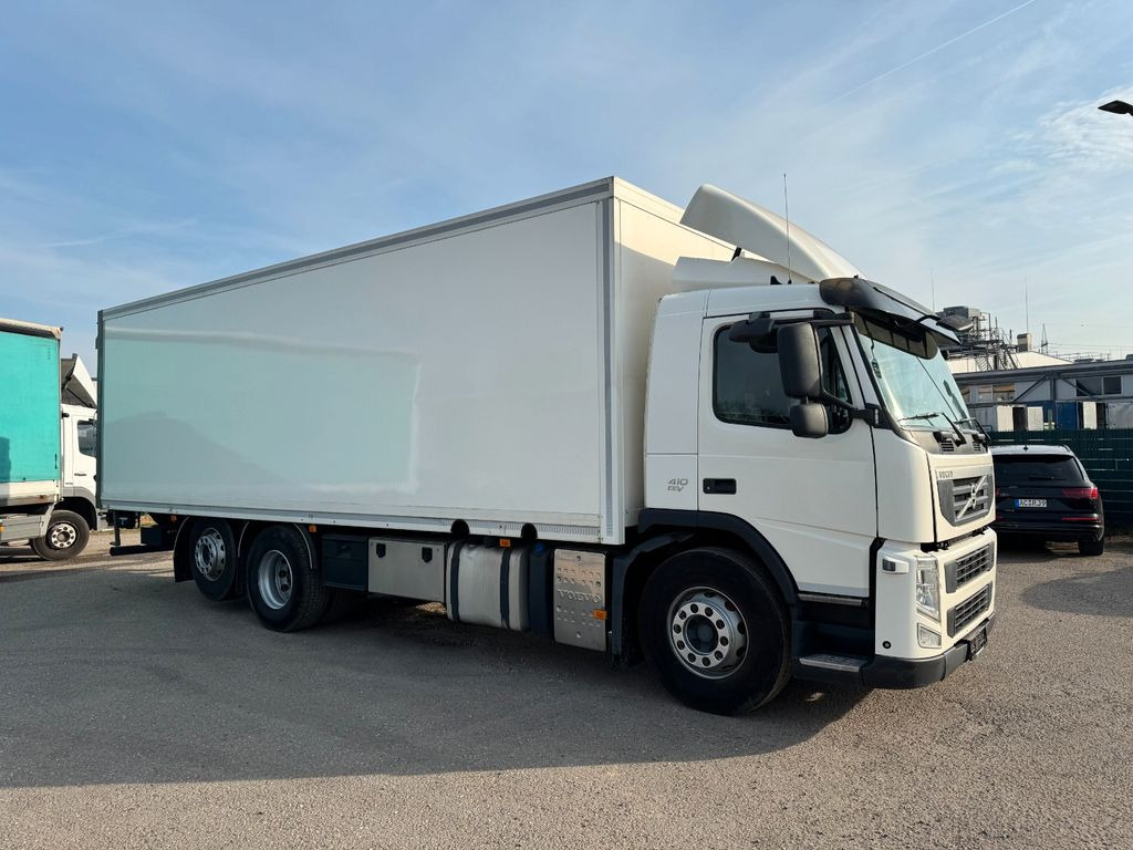 Рефрижератор камион Volvo FM 410 6X2 Kühlkoffer mit Carrier Diesel & Strom: снимка 9