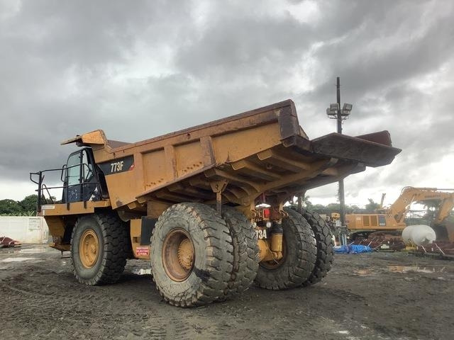 CAT 773F - Кариерен самосвал: снимка 2 CAT 773F - Кариерен самосвал: снимка 2
