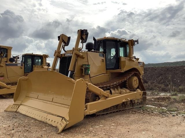 CAT D8T - Булдозер: снимка 1 CAT D8T - Булдозер: снимка 1