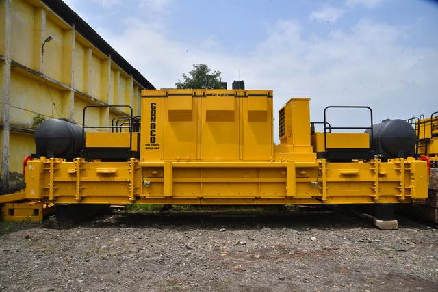 Gomaco GP-4000 - Асфалтополагач: снимка 3 Gomaco GP-4000 - Асфалтополагач: снимка 3