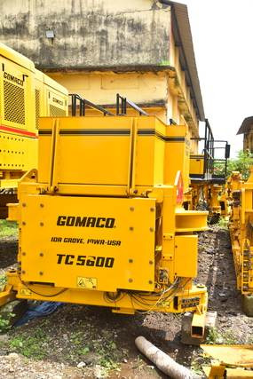 Асфалтополагач Gomaco GP-4000: снимка 15