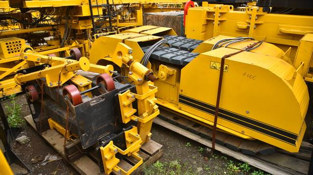 Асфалтополагач Gomaco GP-4000: снимка 10