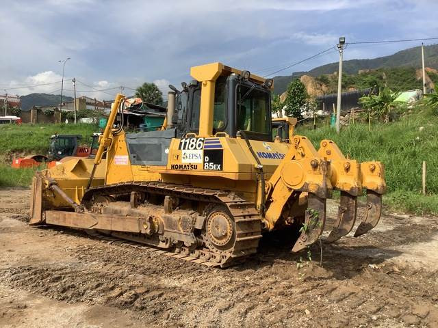 Komatsu D85EX-15 - Булдозер: снимка 2 Komatsu D85EX-15 - Булдозер: снимка 2