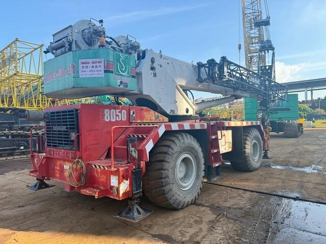 Link-Belt RTC8050-2 - Кран за пресечени терени: снимка 3 Link-Belt RTC8050-2 - Кран за пресечени терени: снимка 3