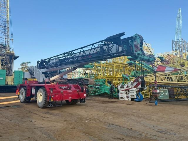 Link-Belt RTC8050-2 - Кран за пресечени терени: снимка 4 Link-Belt RTC8050-2 - Кран за пресечени терени: снимка 4