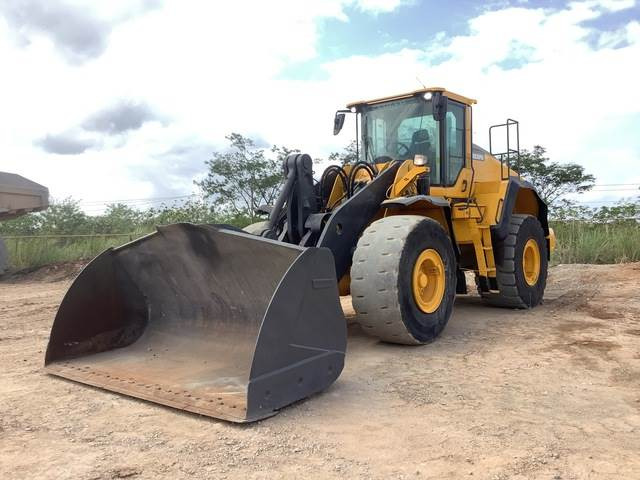 Volvo L150H - Колесен товарач: снимка 1 Volvo L150H - Колесен товарач: снимка 1
