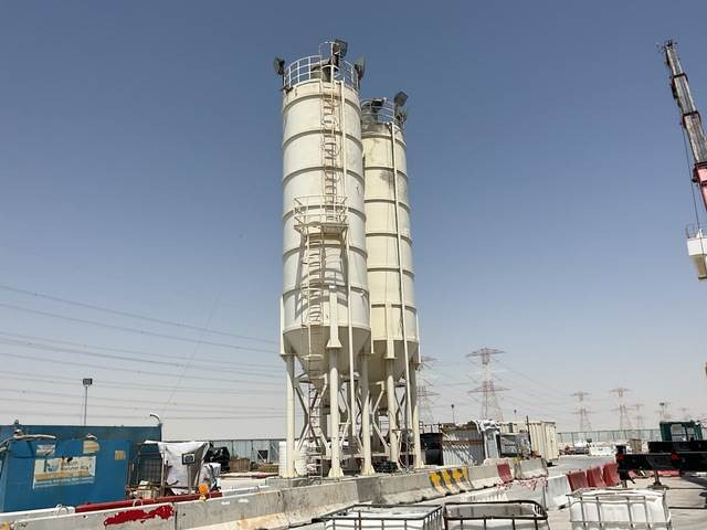 Al Madinah - Силоз за цимент: снимка 1 Al Madinah - Силоз за цимент: снимка 1
