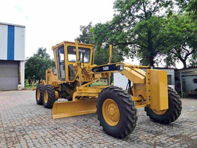 CAT 140H - Грейдер: снимка 4 CAT 140H - Грейдер: снимка 4