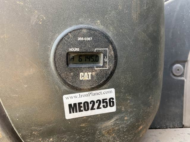 Верижен багер CAT 349D2: снимка 7