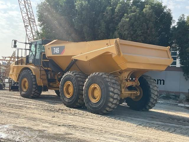 CAT 745 - Съчленен самосвал: снимка 2 CAT 745 - Съчленен самосвал: снимка 2