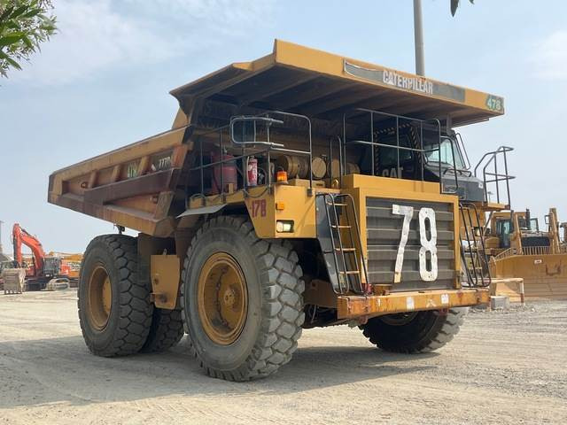 CAT 777D - Кариерен самосвал: снимка 4 CAT 777D - Кариерен самосвал: снимка 4