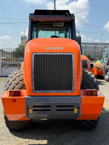 Компактор Hamm 320: снимка 7