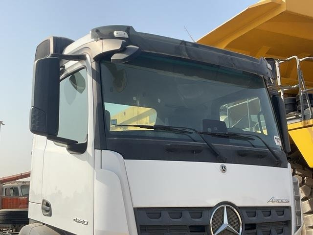 Шаси кабина Mercedes-Benz Arocs 4240: снимка 12