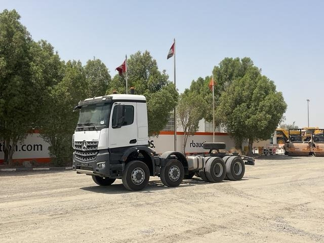 Шаси кабина Mercedes-Benz Arocs 4240: снимка 20